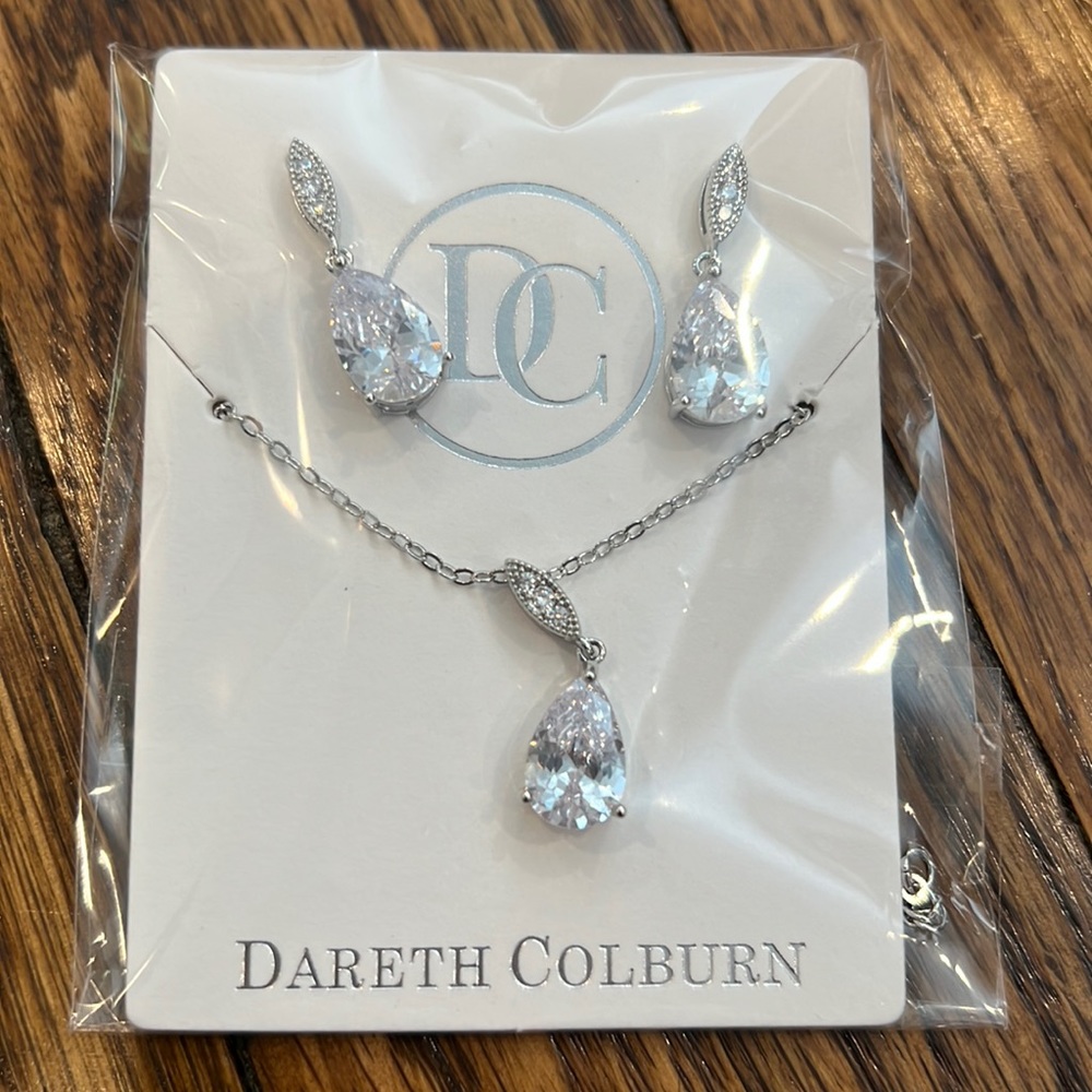 Dareth Colburn Jewelry Set